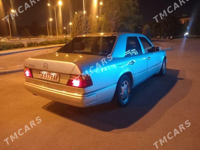 Mercedes-Benz E320 1991 - 72 000 TMT - Ашхабад - img 2