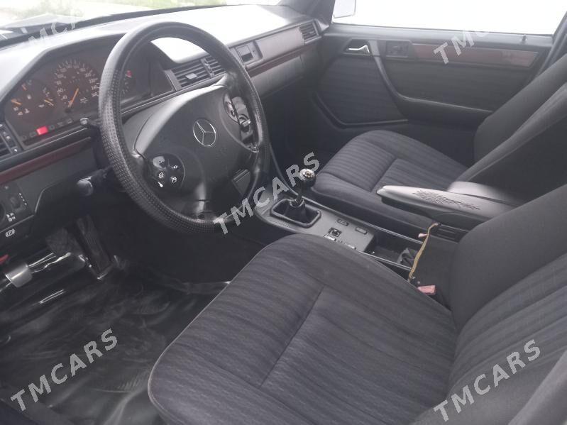 Mercedes-Benz E320 1991 - 72 000 TMT - Ашхабад - img 5