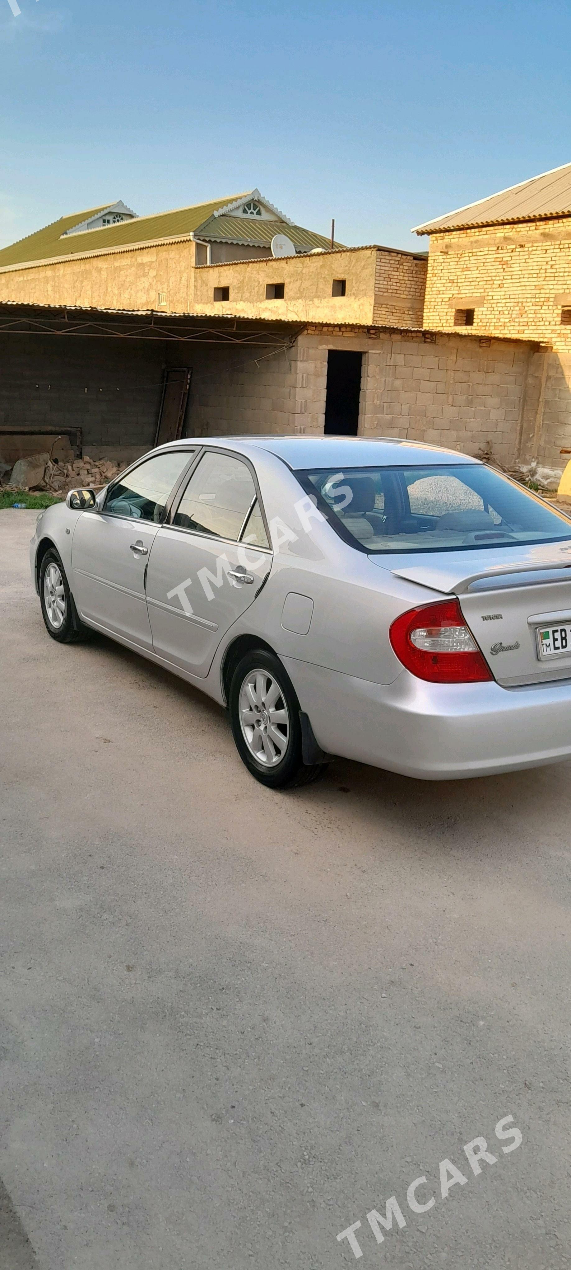 Toyota Camry 2004 - 132 000 TMT - Теджен - img 2