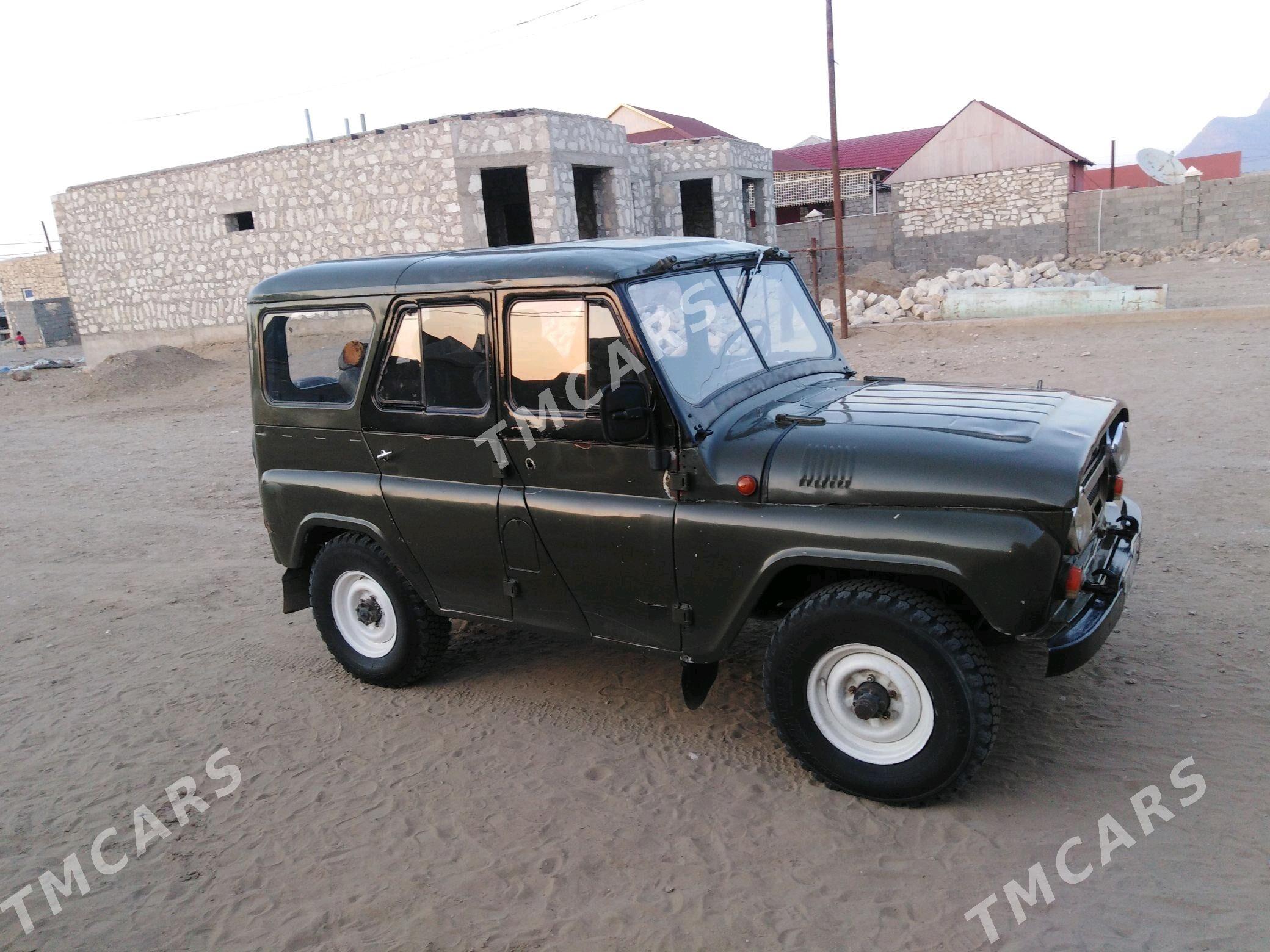 UAZ 469 1982 - 40 000 TMT - Джебел - img 4