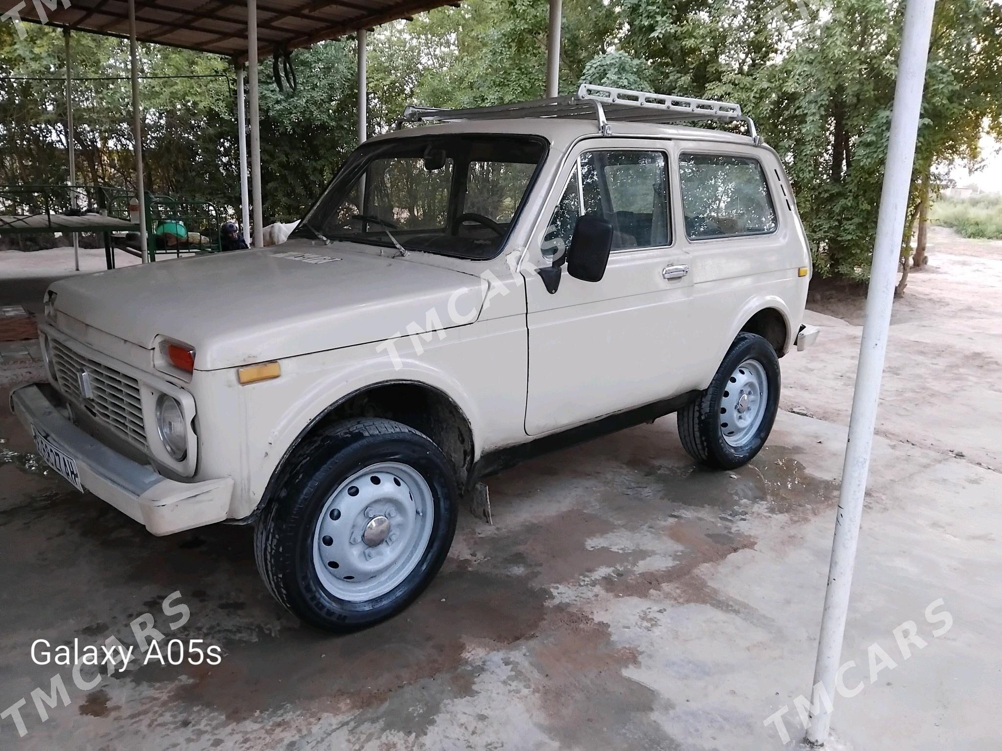 Lada Niva 1984 - 23 000 TMT - Бабадайхан - img 4