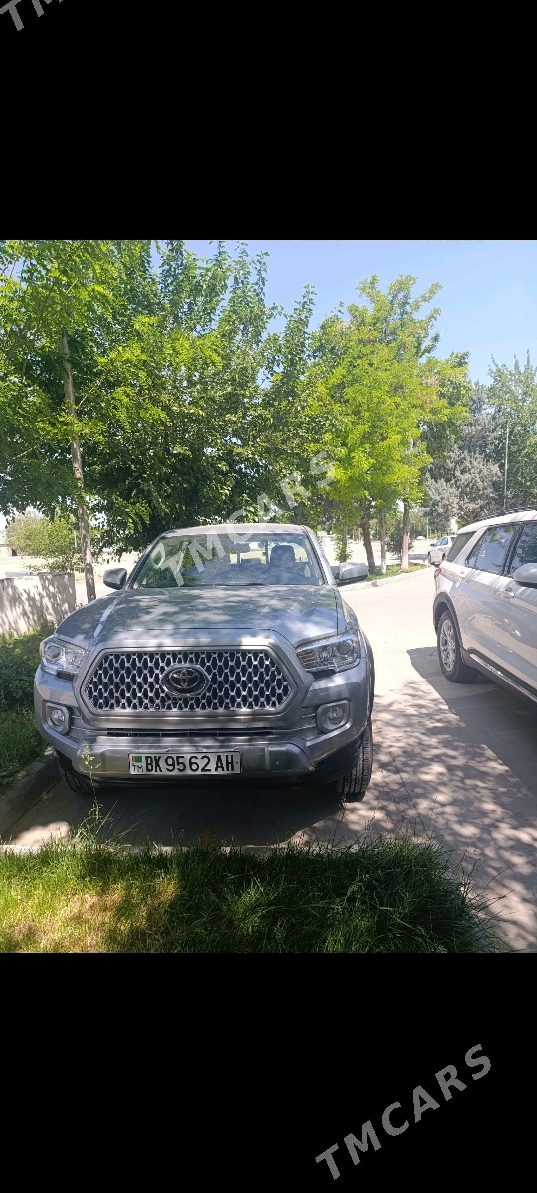 Toyota Tacoma 2021 - 400 000 TMT - Aşgabat - img 4