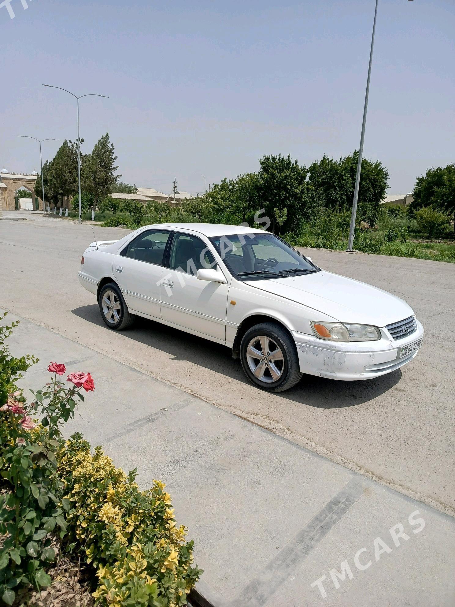 Toyota Camry 2000 - 90 000 TMT - Байрамали - img 6
