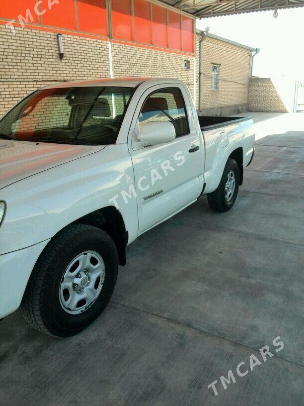 Toyota Tacoma 2009 - 200 000 TMT - Sarahs - img 6