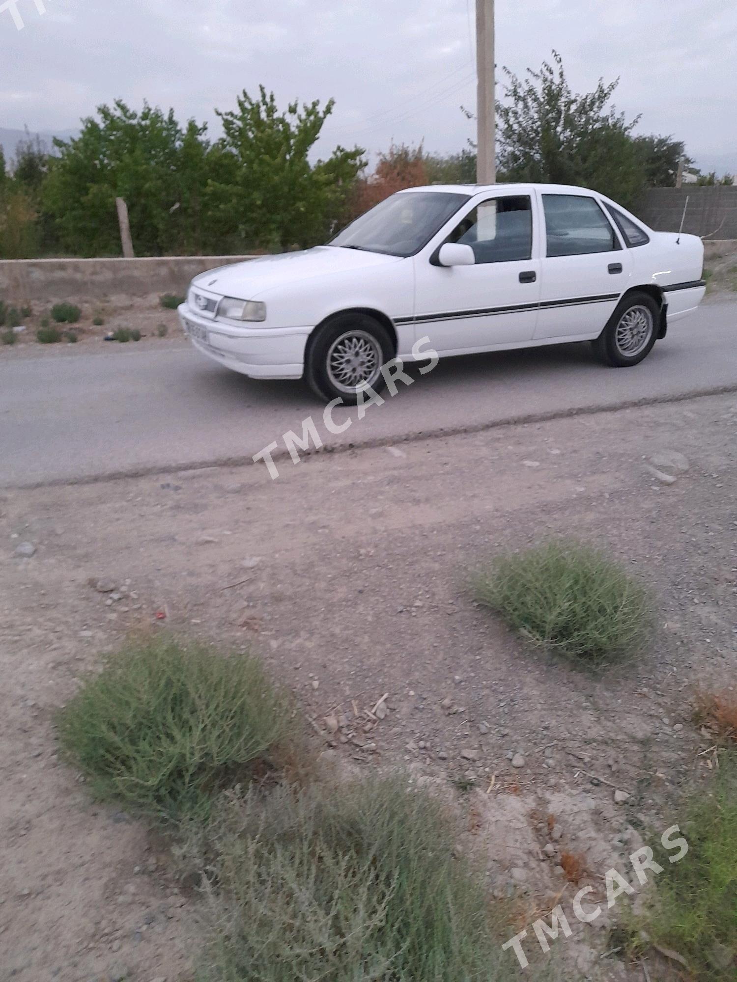 Opel Vectra 1992 - 25 000 TMT - Бахарден - img 2