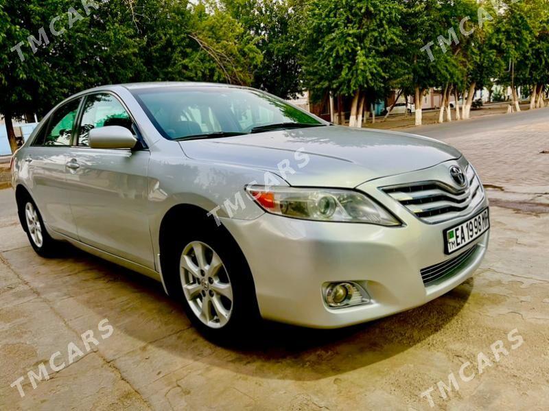Toyota Camry 2010 - 200 000 TMT - Ёлётен - img 3