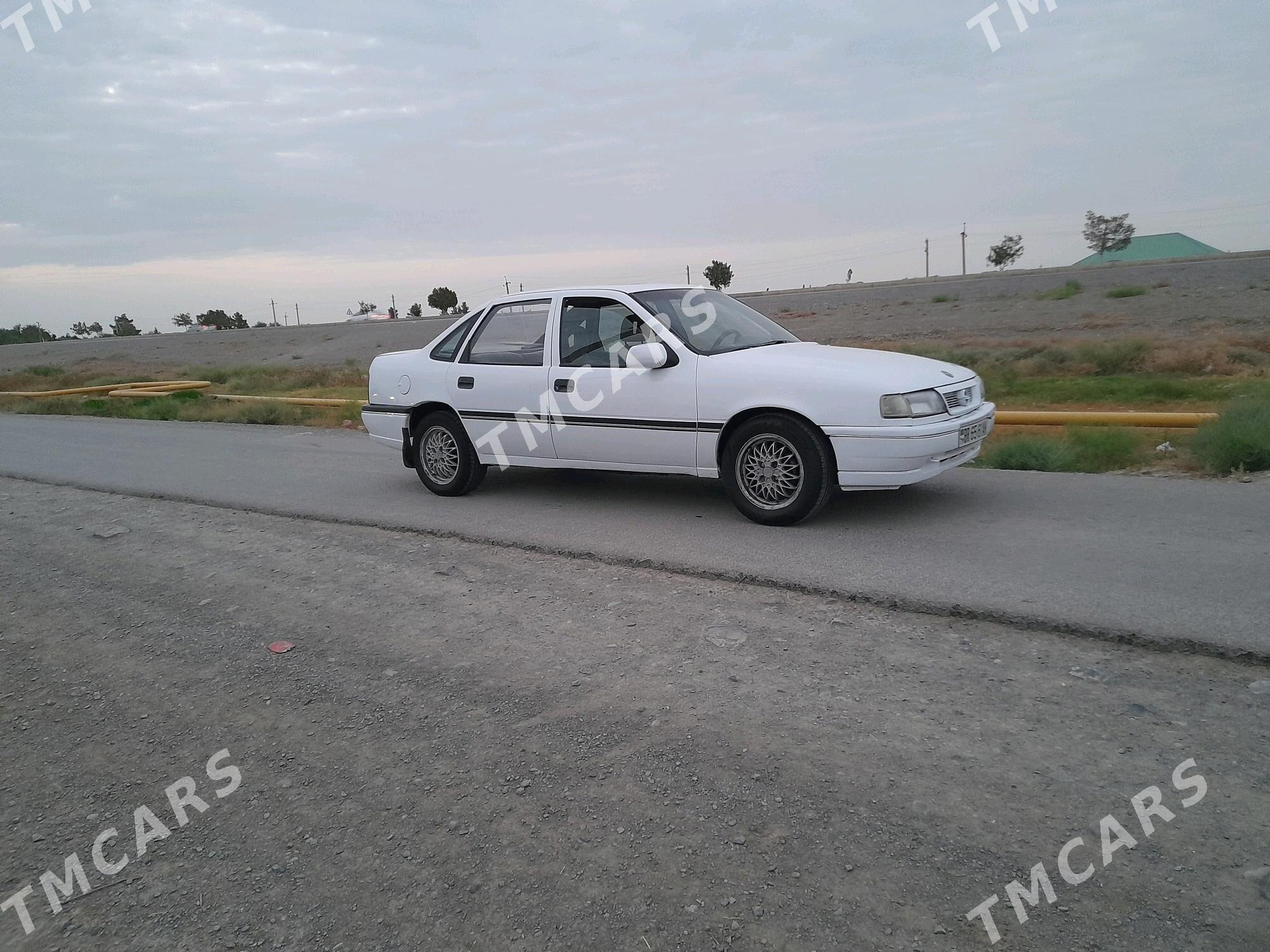 Opel Vectra 1992 - 25 000 TMT - Бахарден - img 5