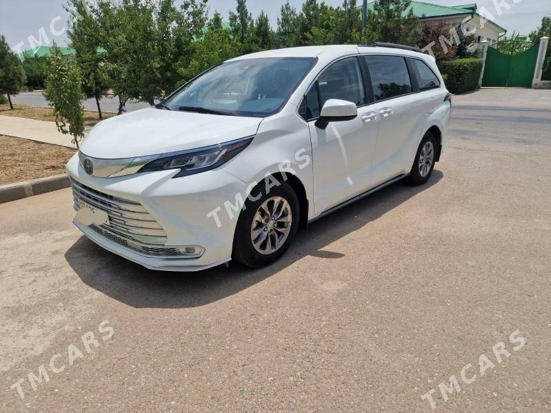 Toyota Sienna 2022 - 400 000 TMT - Ашхабад - img 3