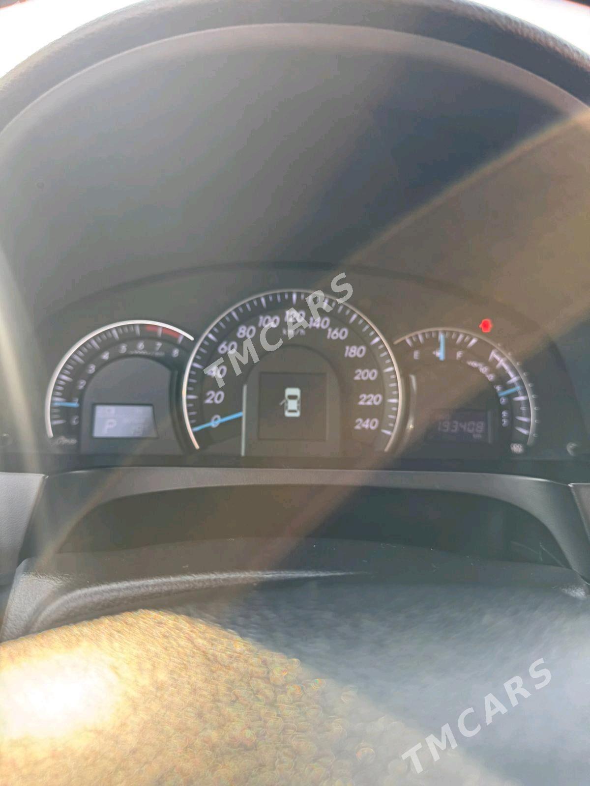 Toyota Aurion 2012 - 250 000 TMT - Анев - img 3