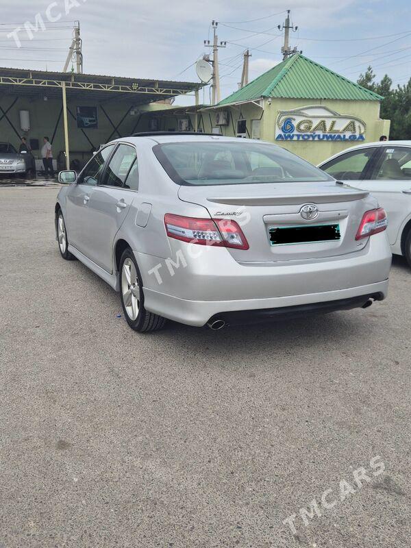 Toyota Camry 2010 - 200 000 TMT - Büzmeýin - img 5