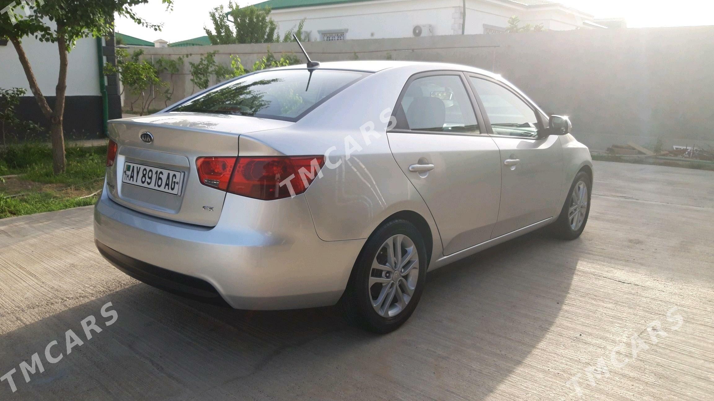 Kia Forte 2011 - 145 000 TMT - Aşgabat - img 2