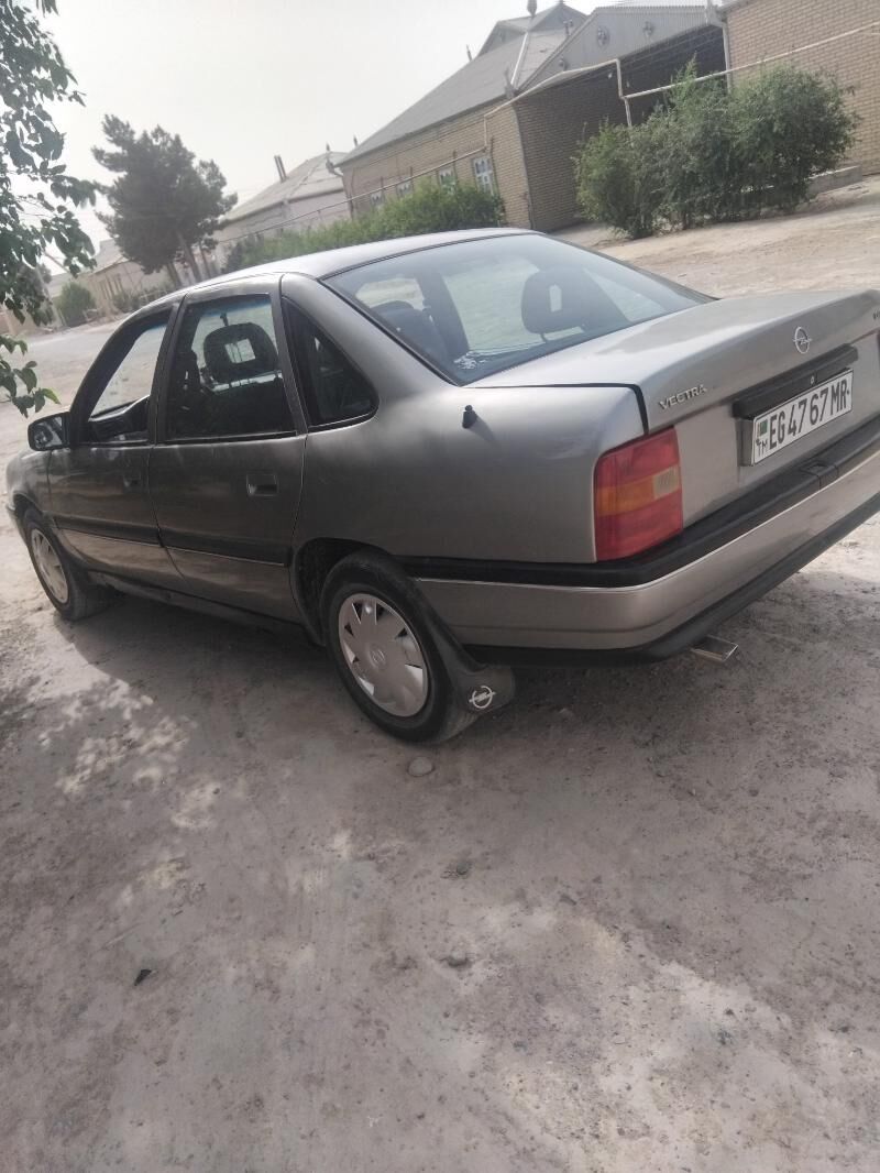 Opel Vectra 1992 - 40 000 TMT - Murgap - img 3