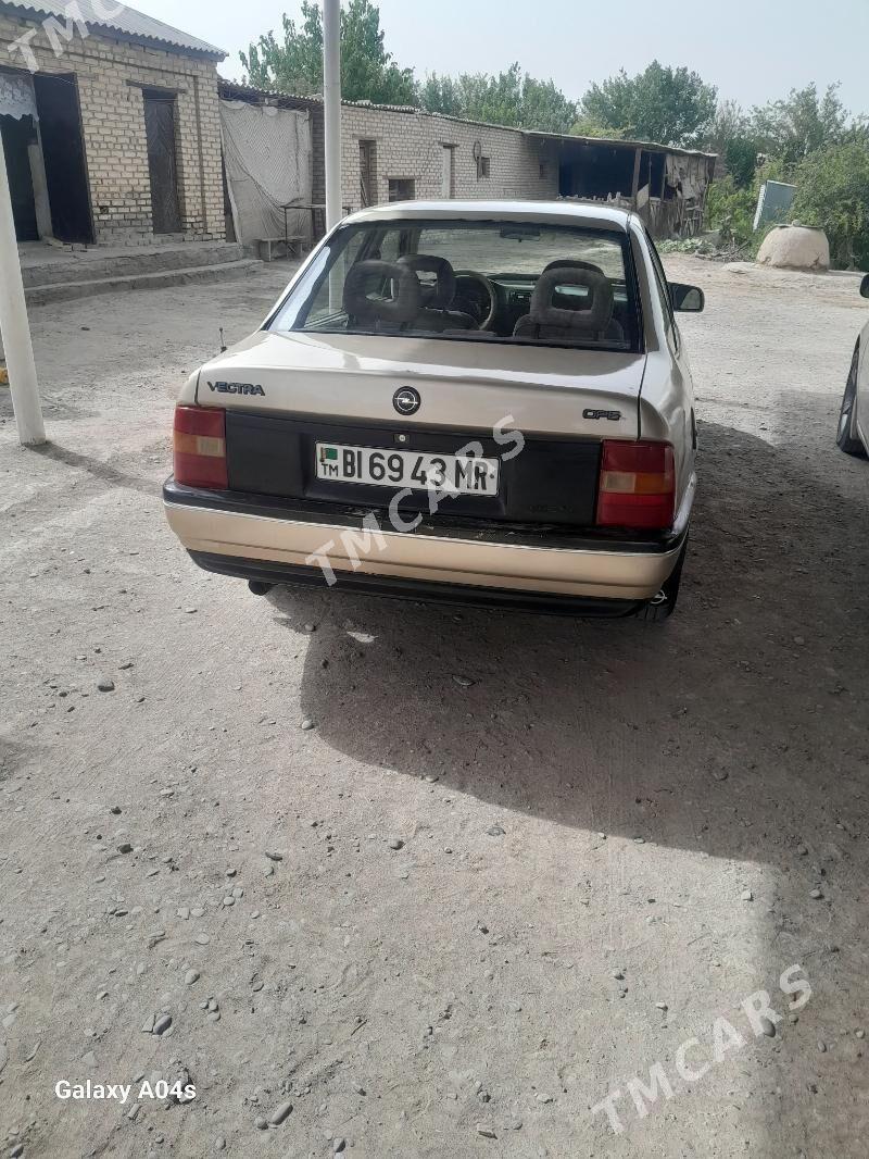 Opel Vectra 1989 - 35 000 TMT - Мары - img 5