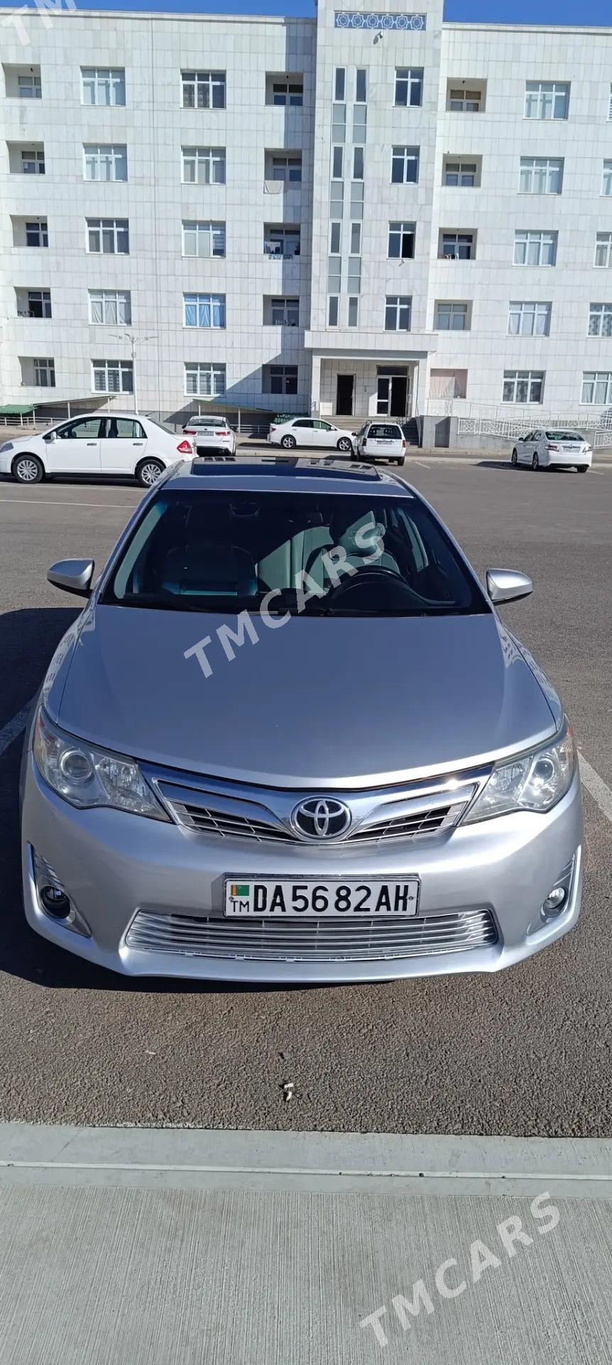 Toyota Camry 2012 - 240 000 TMT - Аркадаг - img 9