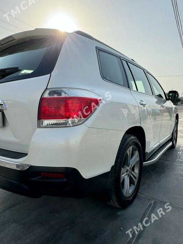 Toyota Highlander 2013 - 308 000 TMT - Байрамали - img 4