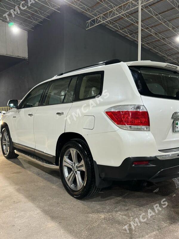 Toyota Highlander 2013 - 308 000 TMT - Байрамали - img 2