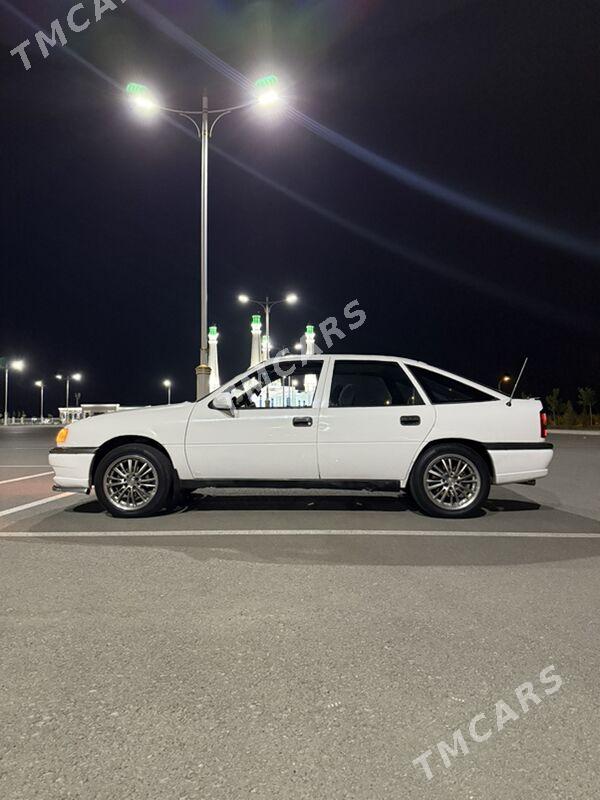 Opel Vectra 1990 - 38 000 TMT - Aşgabat - img 8
