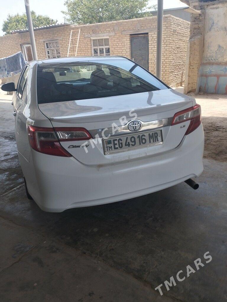 Toyota Camry 2014 - 180 000 TMT - Байрамали - img 2