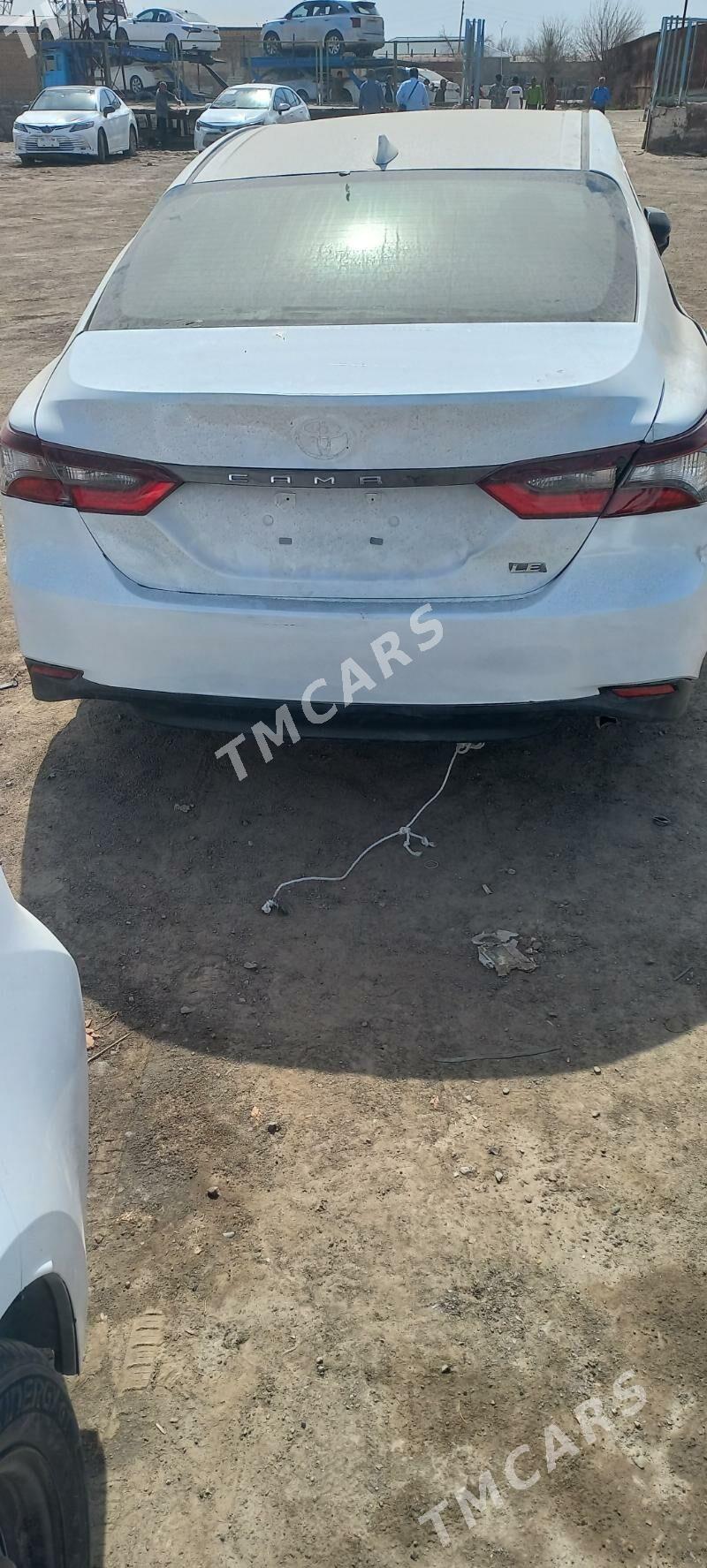 Toyota Camry 2024 - 250 000 TMT - Мары - img 3
