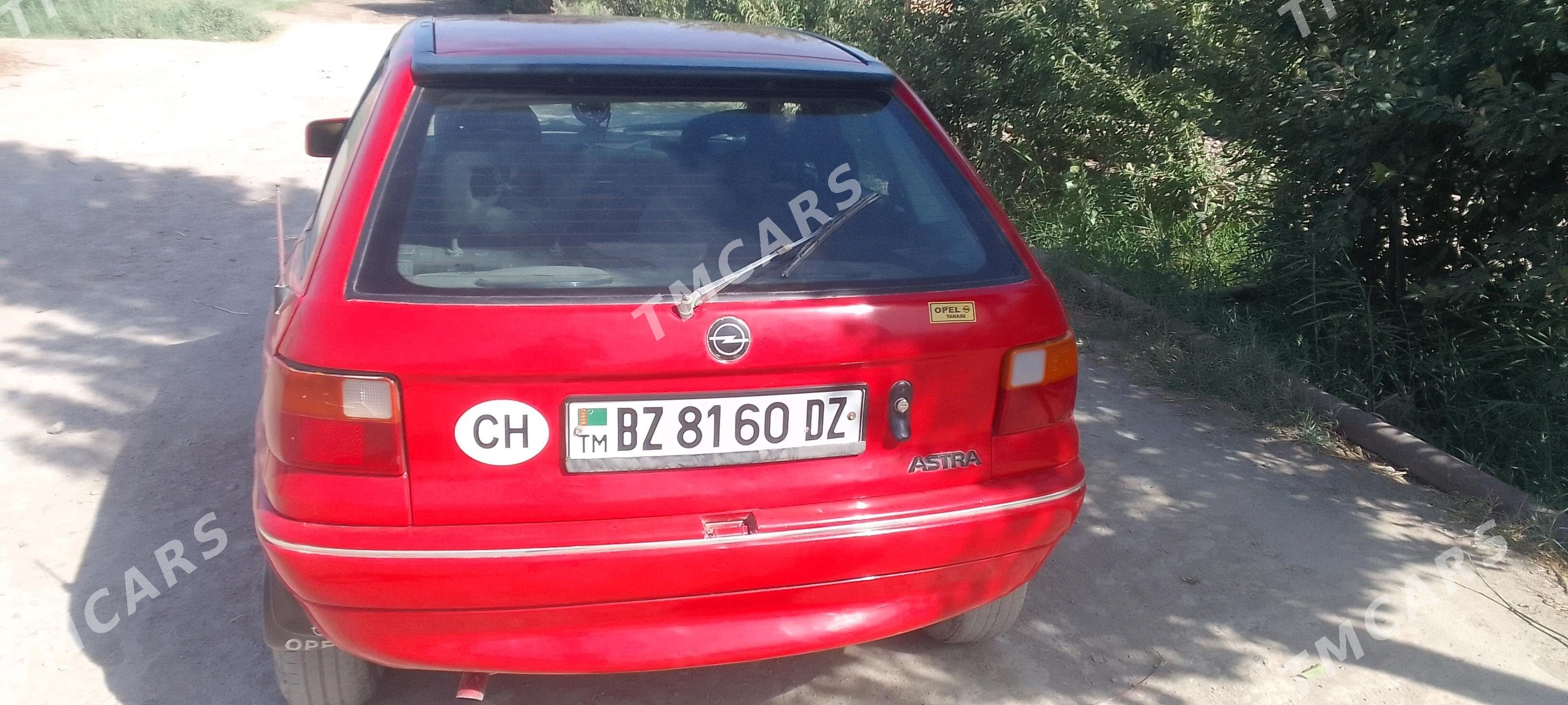 Opel Astra 1994 - 40 000 TMT - Гурбансолтан Едже - img 5