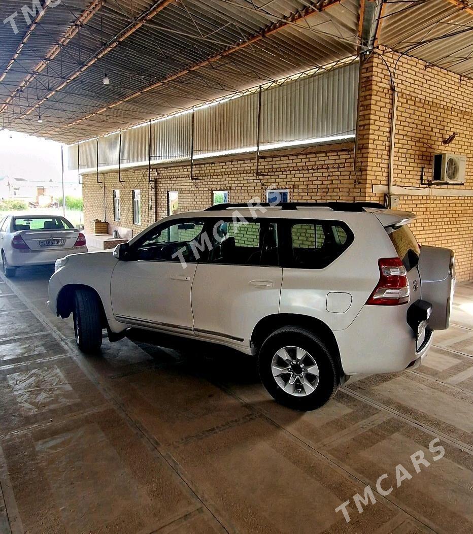 Toyota Land Cruiser Prado 2010 - 400 000 TMT - Murgap - img 2