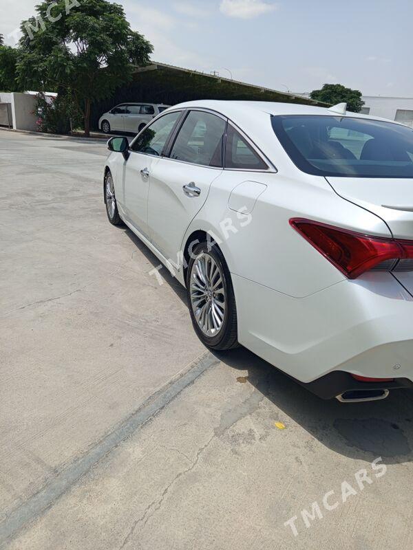 Toyota Avalon 2019 - 430 000 TMT - Арзув - img 5
