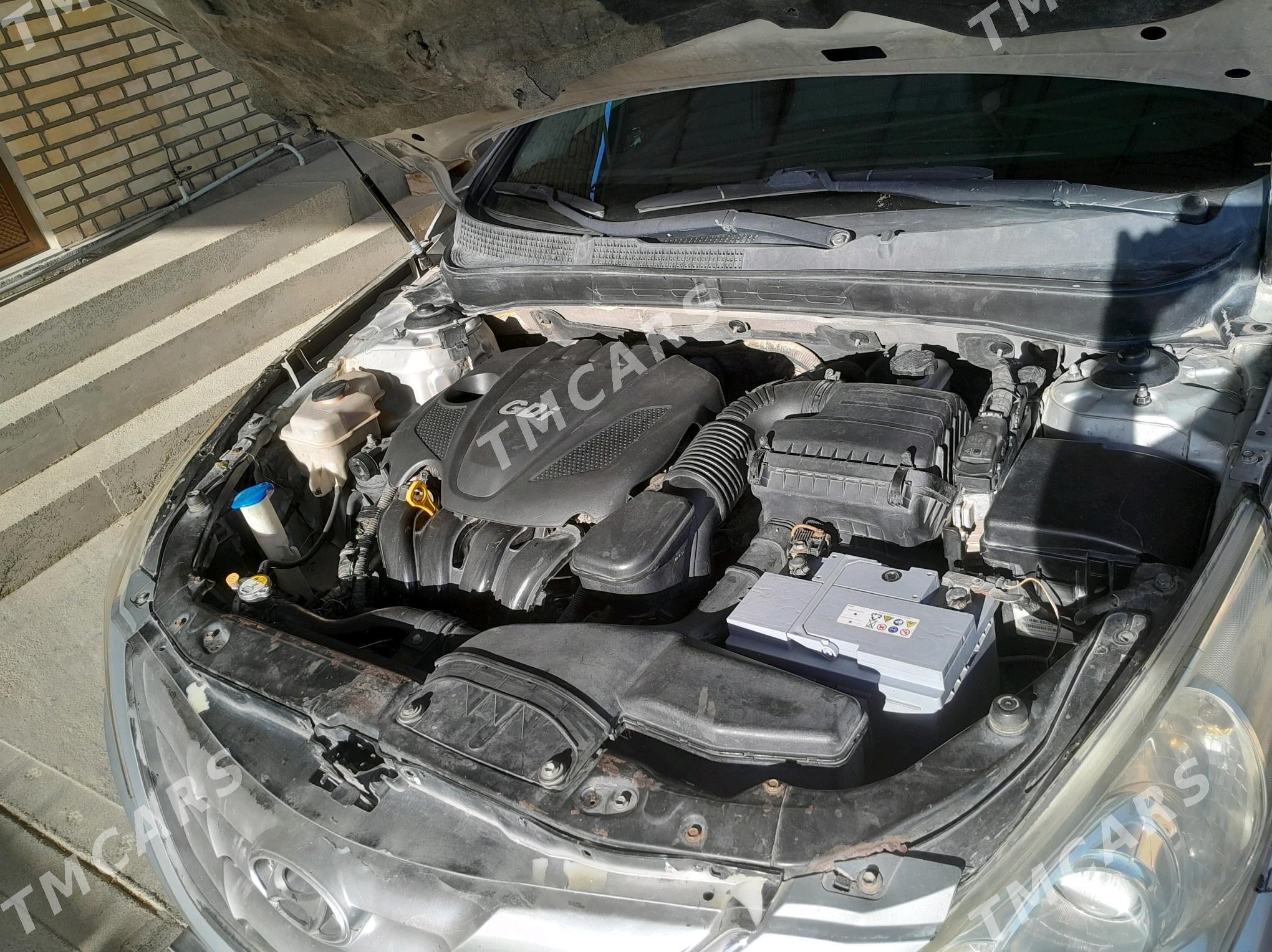 Hyundai Sonata 2011 - 120 000 TMT - Bäherden - img 4
