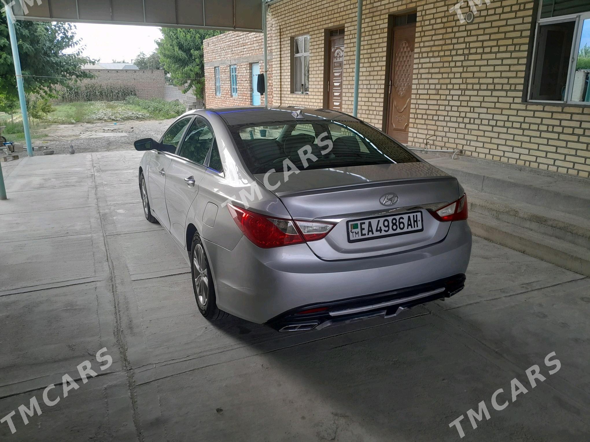 Hyundai Sonata 2011 - 120 000 TMT - Bäherden - img 2