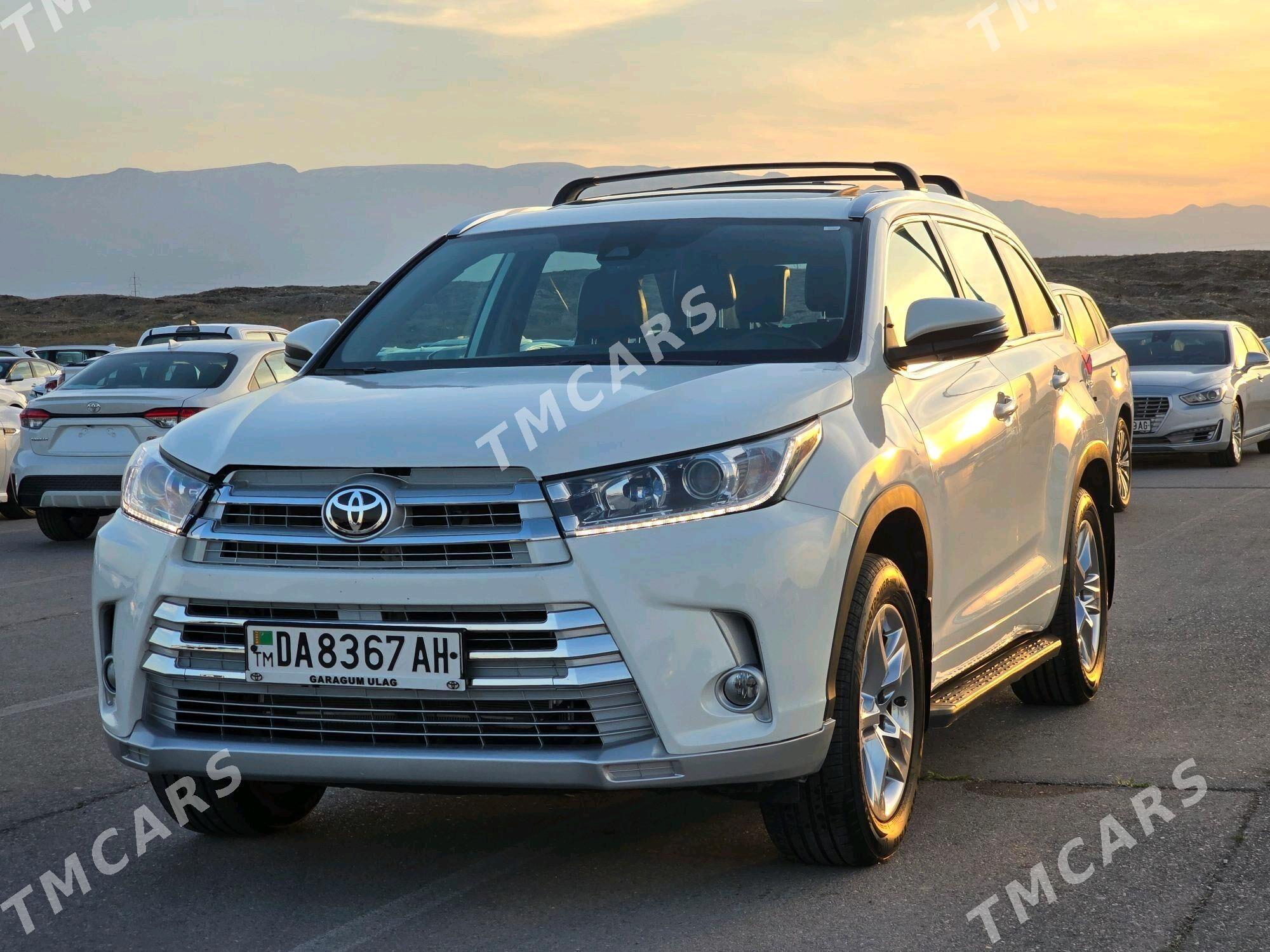 Toyota Highlander 2018 - 475 000 TMT - Änew - img 2