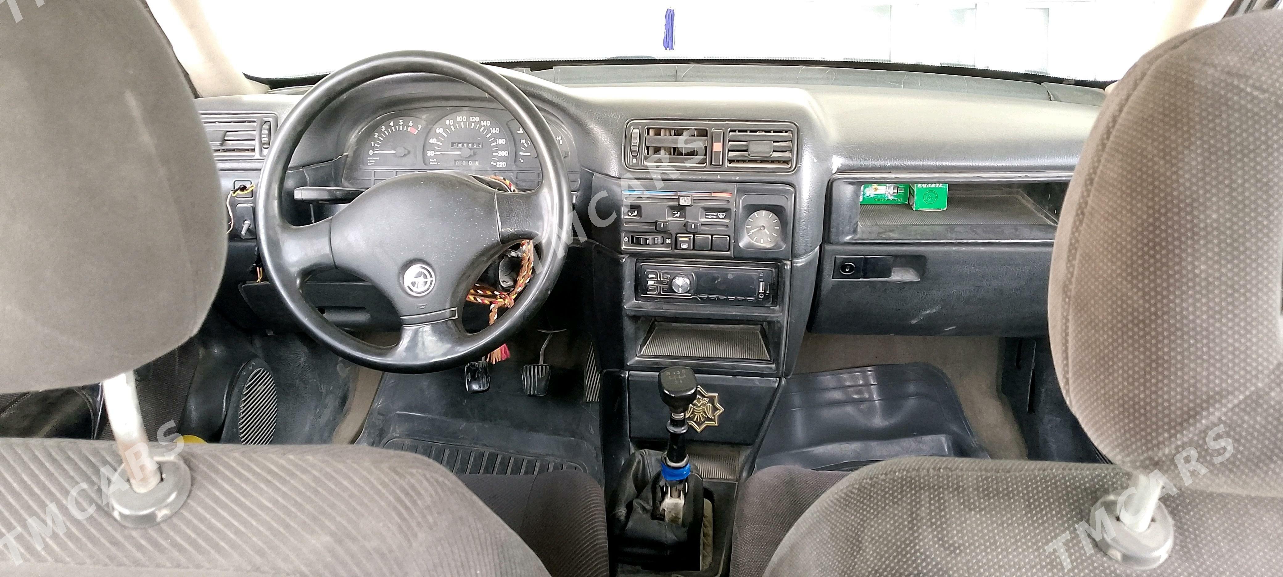 Opel Vectra 1992 - 16 000 TMT - Магданлы - img 2