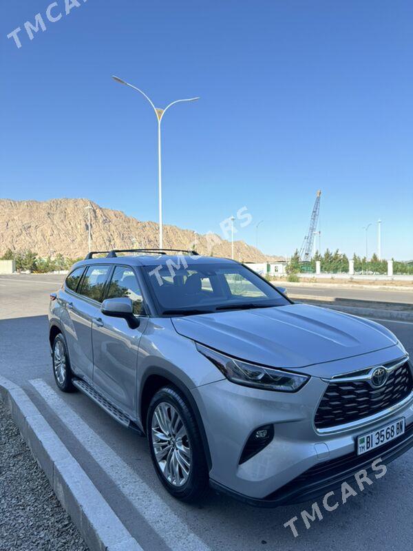 Toyota Highlander 2022 - 480 000 TMT - Türkmenbaşy - img 4