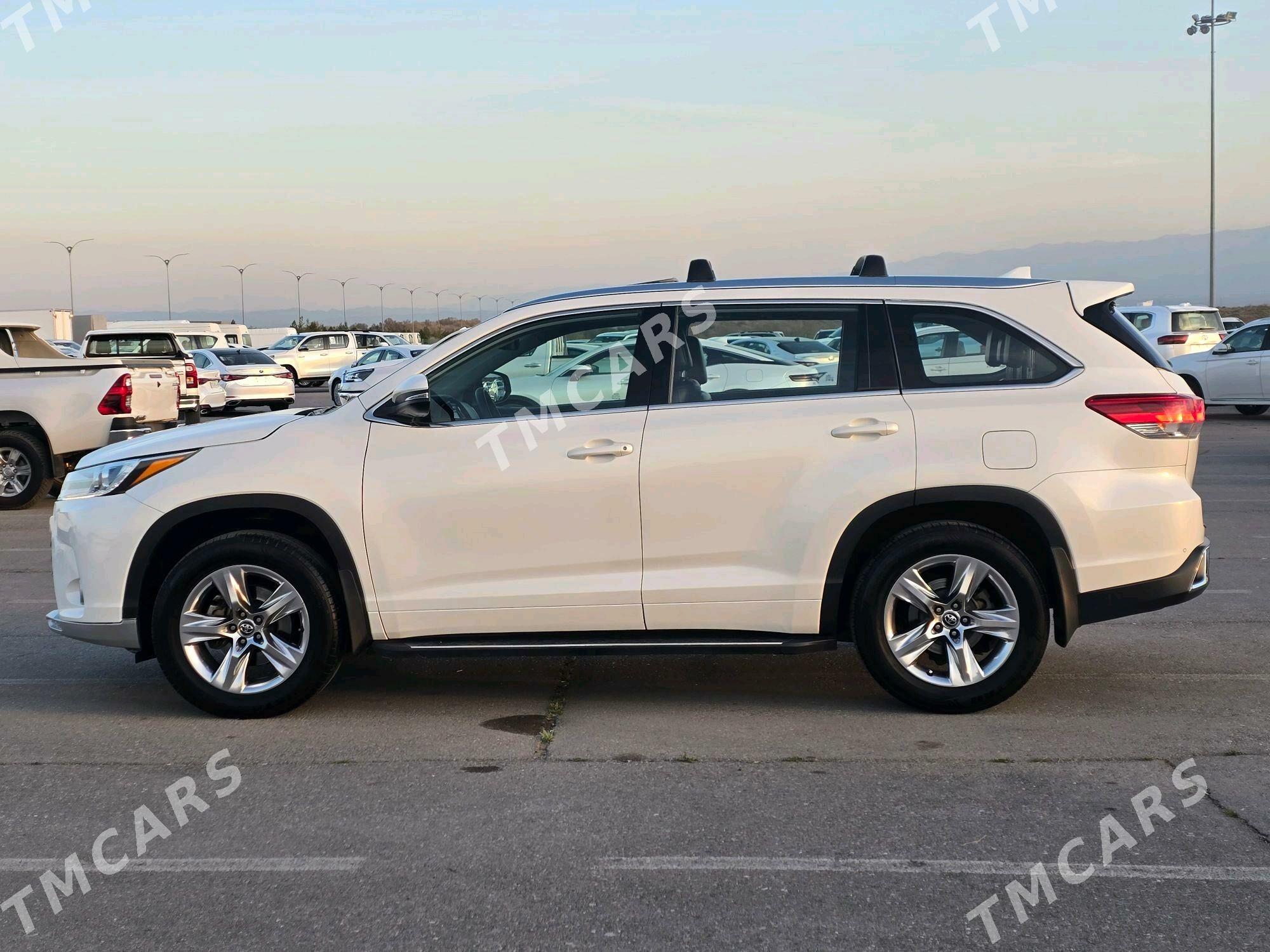 Toyota Highlander 2018 - 475 000 TMT - Änew - img 5