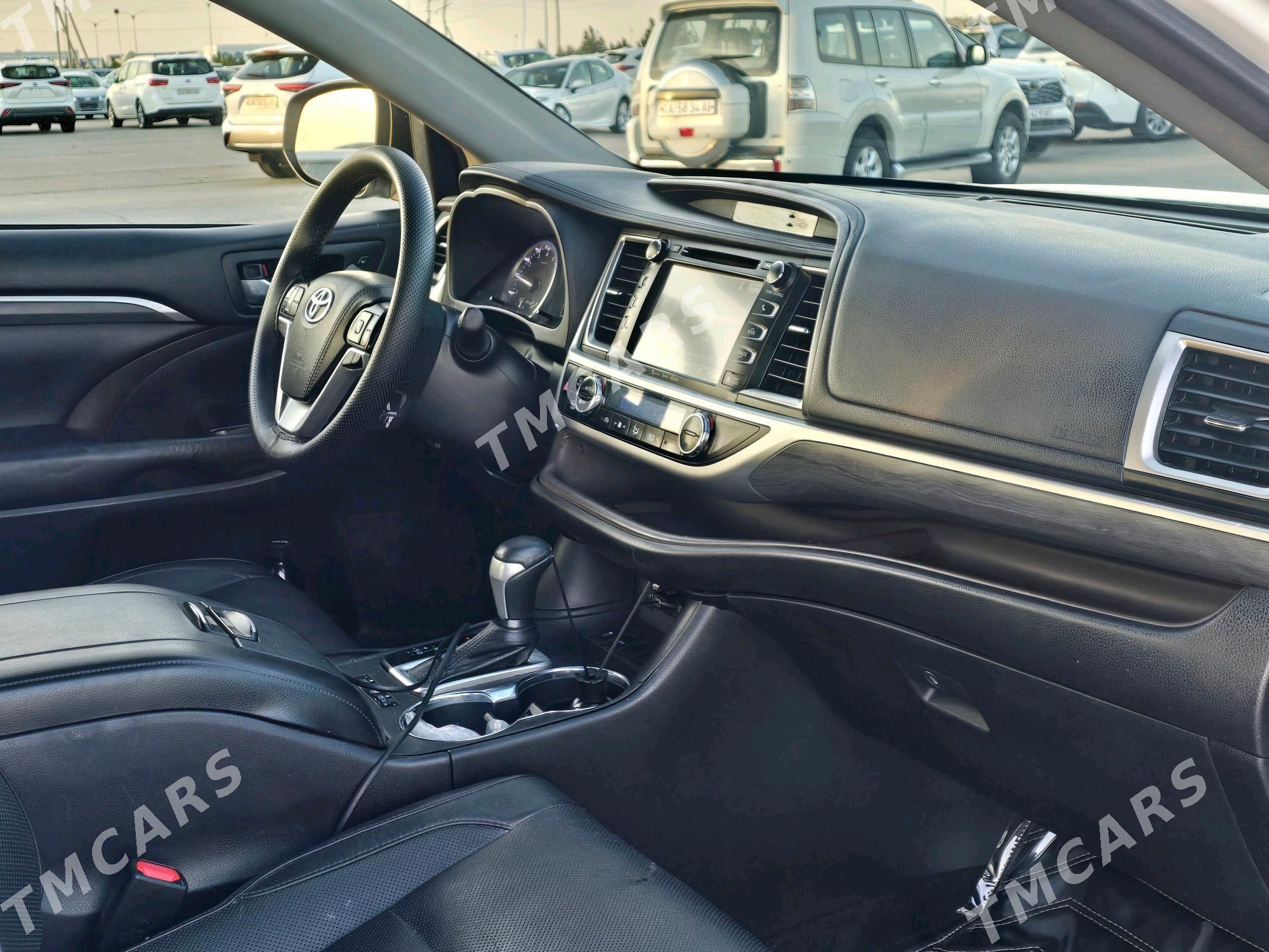 Toyota Highlander 2018 - 475 000 TMT - Änew - img 7