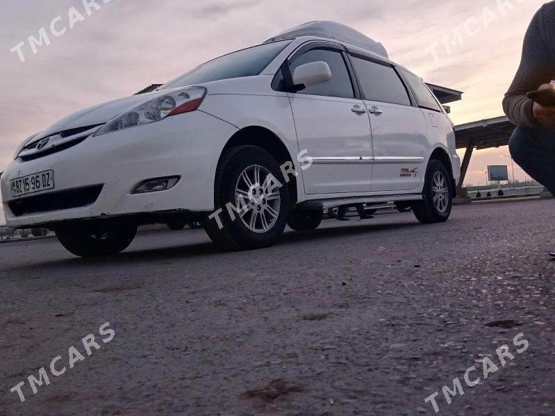 Toyota Sienna 2006 - 180 000 TMT - Дашогуз - img 2