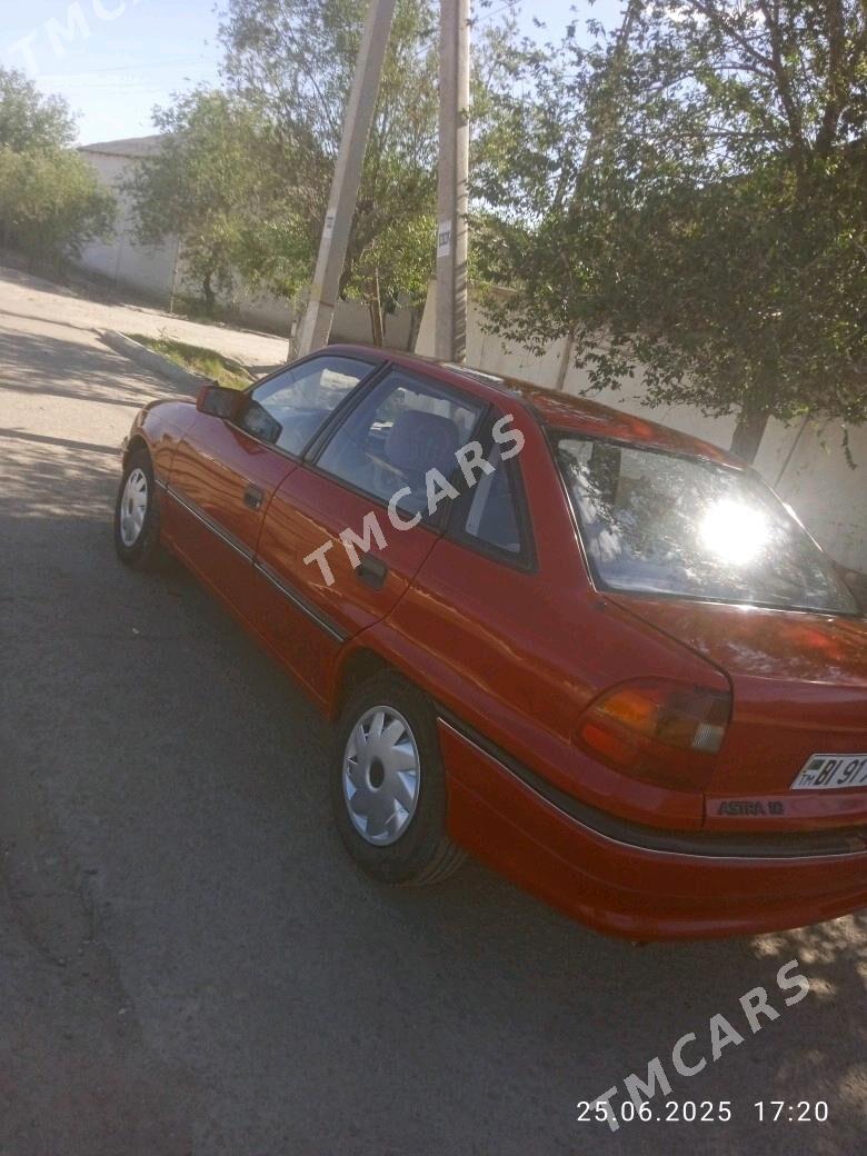 Opel Astra 1993 - 30 000 TMT - Кёнеургенч - img 5