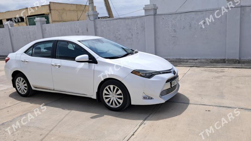 Toyota Corolla 2019 - 195 000 TMT - Aşgabat - img 9
