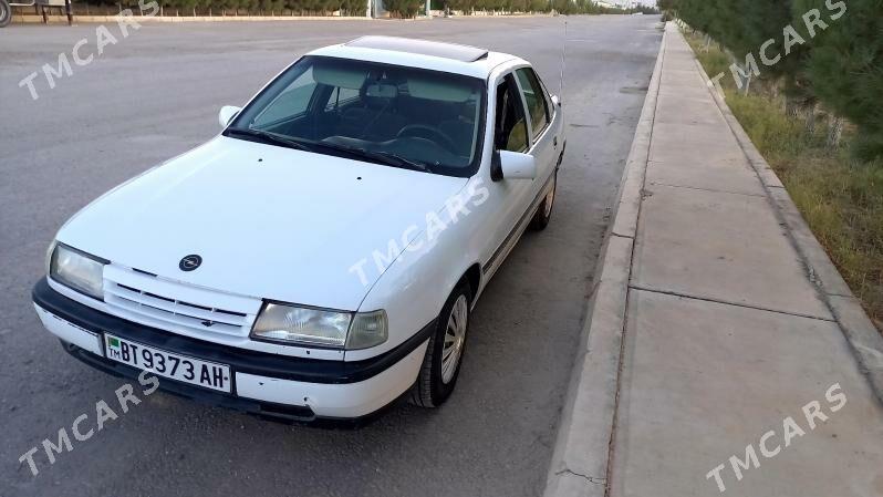 Opel Vectra 1992 - 28 000 TMT - Sarahs - img 3