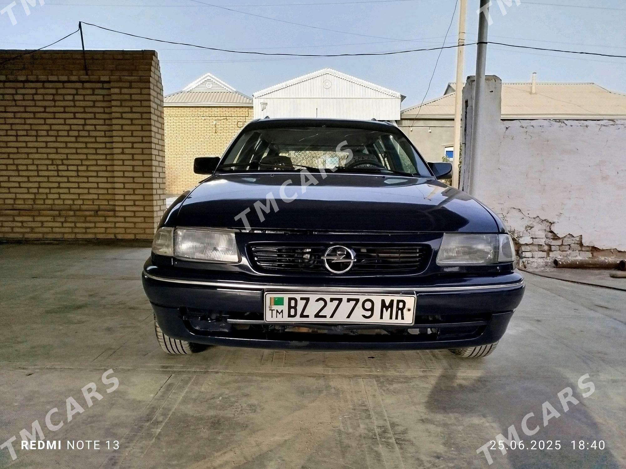 Opel Astra 1993 - 33 000 TMT - Mary - img 4