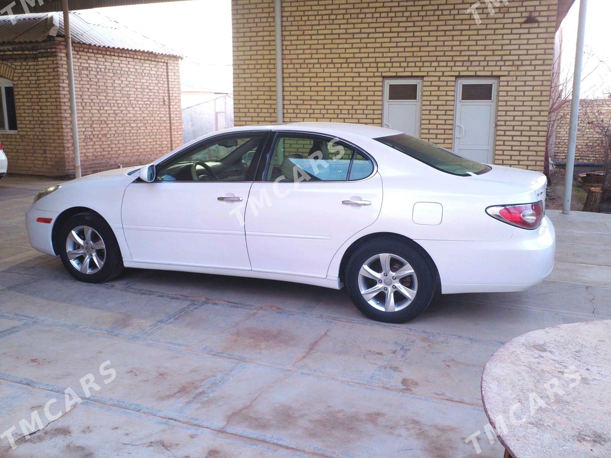 Lexus ES 300 2002 - 155 000 TMT - Сакарчага - img 3