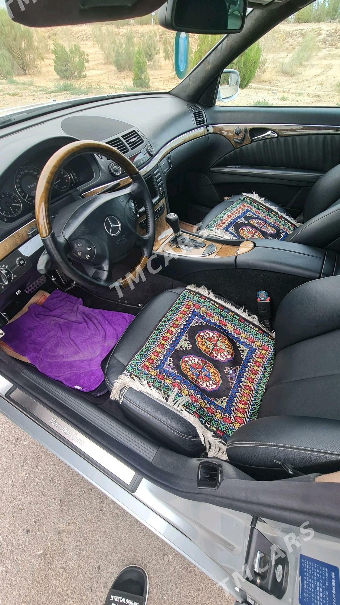 Mercedes-Benz E320 2003 - 150 000 TMT - Aşgabat - img 5