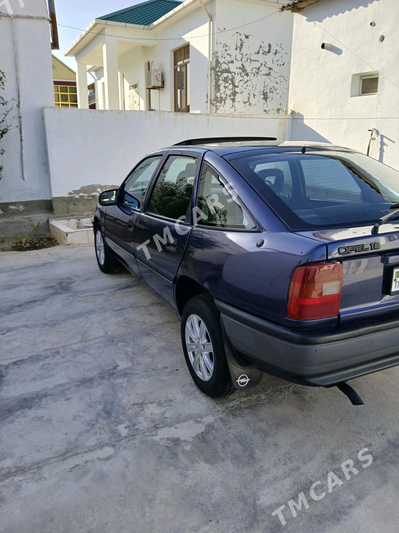 Opel Vectra 1991 - 38 000 TMT - Balkanabat - img 3