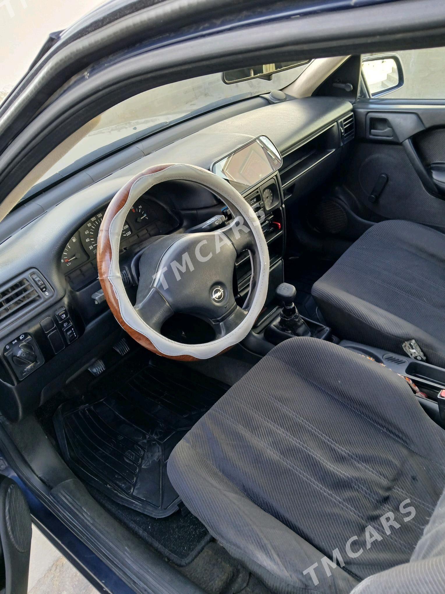 Opel Vectra 1991 - 38 000 TMT - Balkanabat - img 5