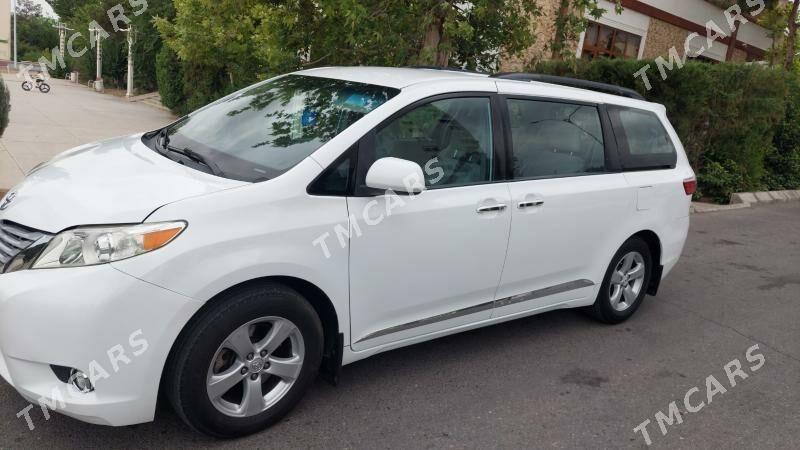 Toyota Sienna 2016 - 325 000 TMT - Мир 2 - img 6