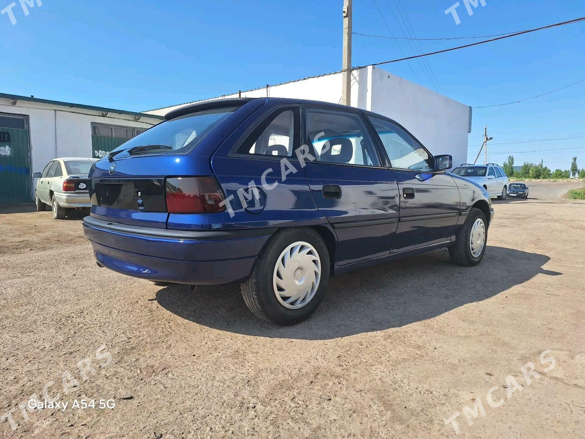 Opel Astra 1992 - 36 000 TMT - Дашогуз - img 3