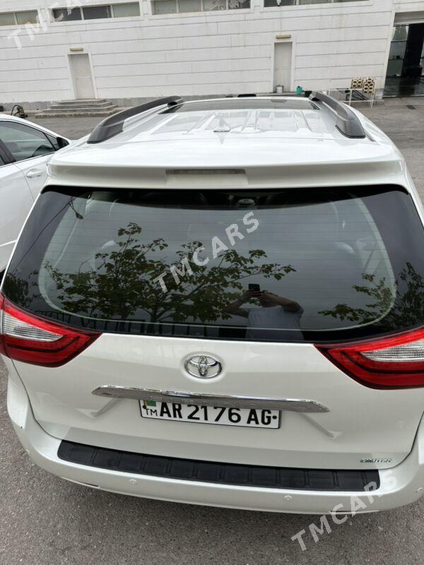 Toyota Sienna 2020 - 700 000 TMT - Aşgabat - img 7