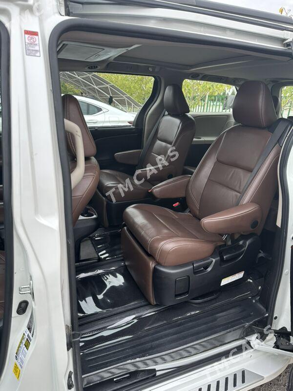 Toyota Sienna 2020 - 700 000 TMT - Aşgabat - img 5