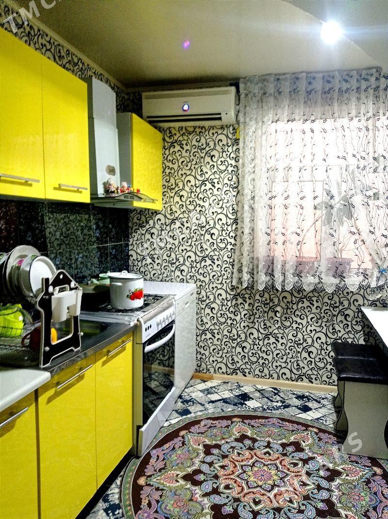 Продаётся 2ком КВ 37кв 2дом - Hazar - img 2