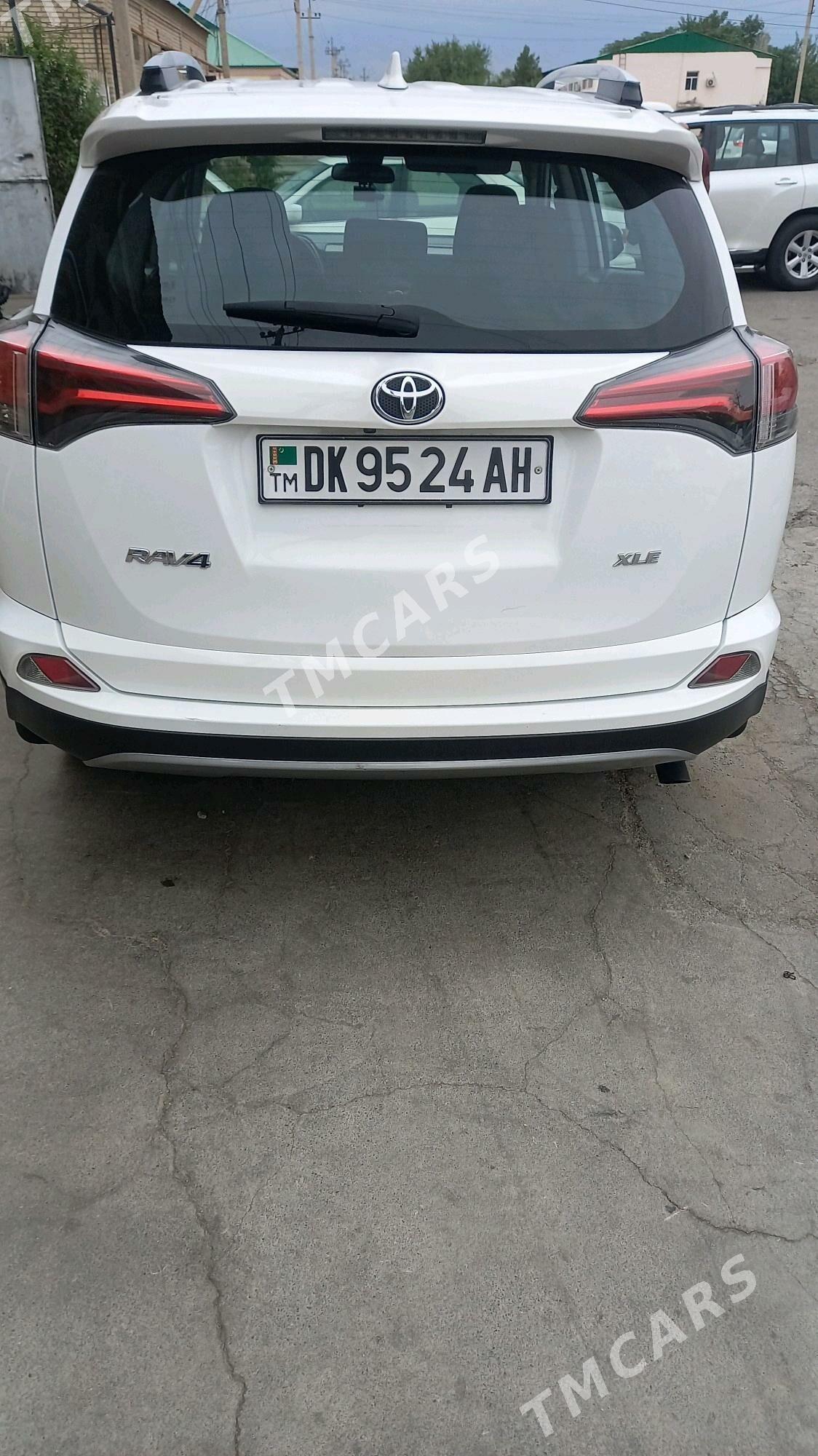Toyota RAV4 2018 - 400 000 TMT - Aşgabat - img 2