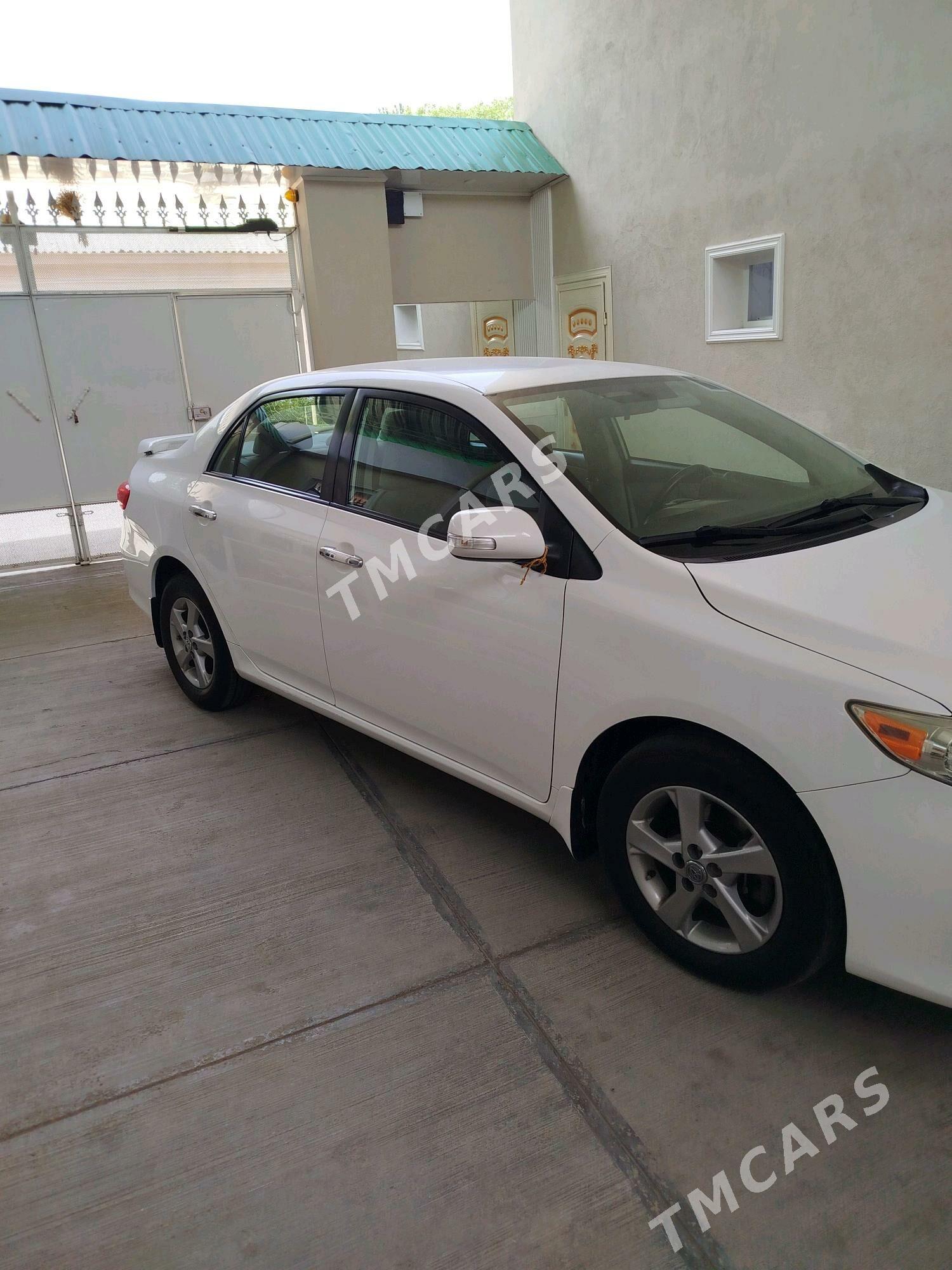 Toyota Corolla 2011 - 173 000 TMT - Ашхабад - img 2