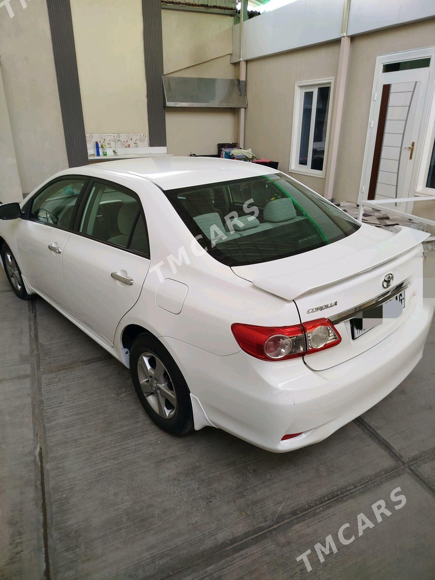 Toyota Corolla 2011 - 173 000 TMT - Ашхабад - img 4